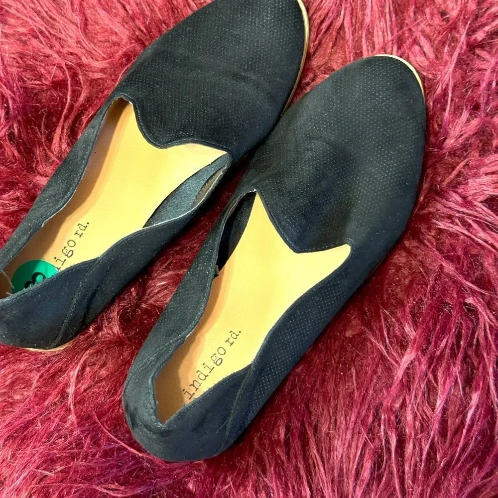 Indigord. Black Slip-On Women's Shoes Sz‎ 8